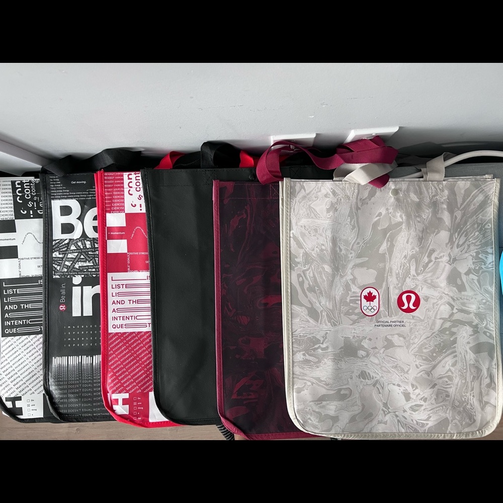 SOLD! LULULEMON REUSABLE SHOP LARGE SHOP BAG